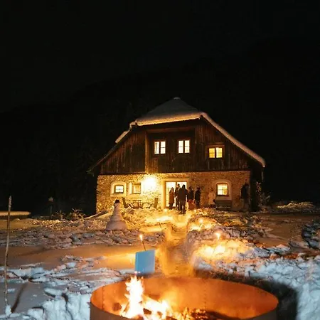 Obiralmhuette Mosgan Chalet Bad Eisenkappel