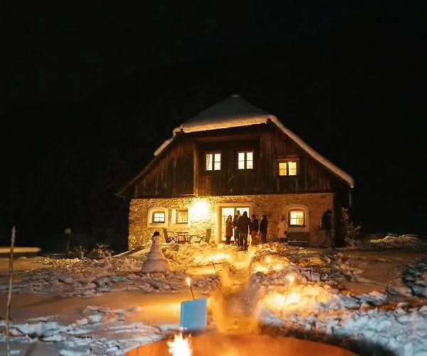 Obiralmhuette Mosgan Alpstuga Bad Eisenkappel